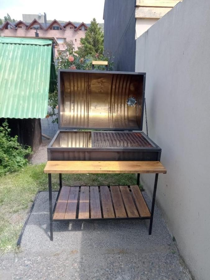 Cabana En El Centro San Martín de los Andes Esterno foto